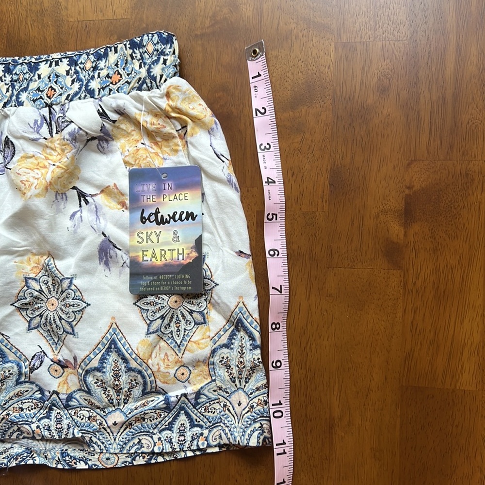 Women’s Size Small BEBOP Boho Floral pull on shorts - Picture 9 of 11